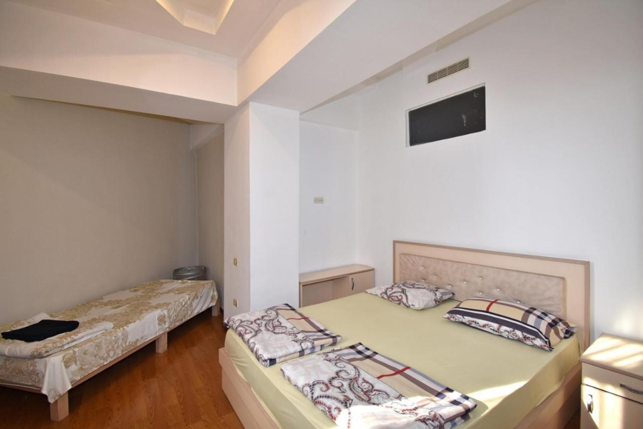 Abovyan Street 16, Apartment No 24 Yerevan Exterior foto